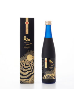 Hộp và chai nước uống 82x Sakura Premium Collagen 500ml chính hãng Nhật Bản